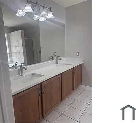 6753 Ambercrest Dr — Photo 12