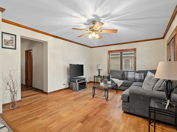 2nd image of 1146 McDonald Ave