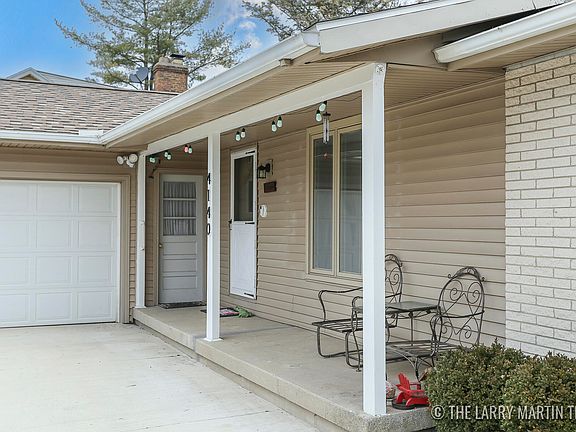 5th image of 4140 Weymouth Dr SE