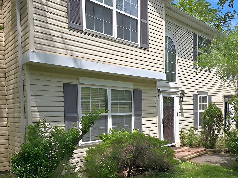 1st image of 1249 Cambell Way