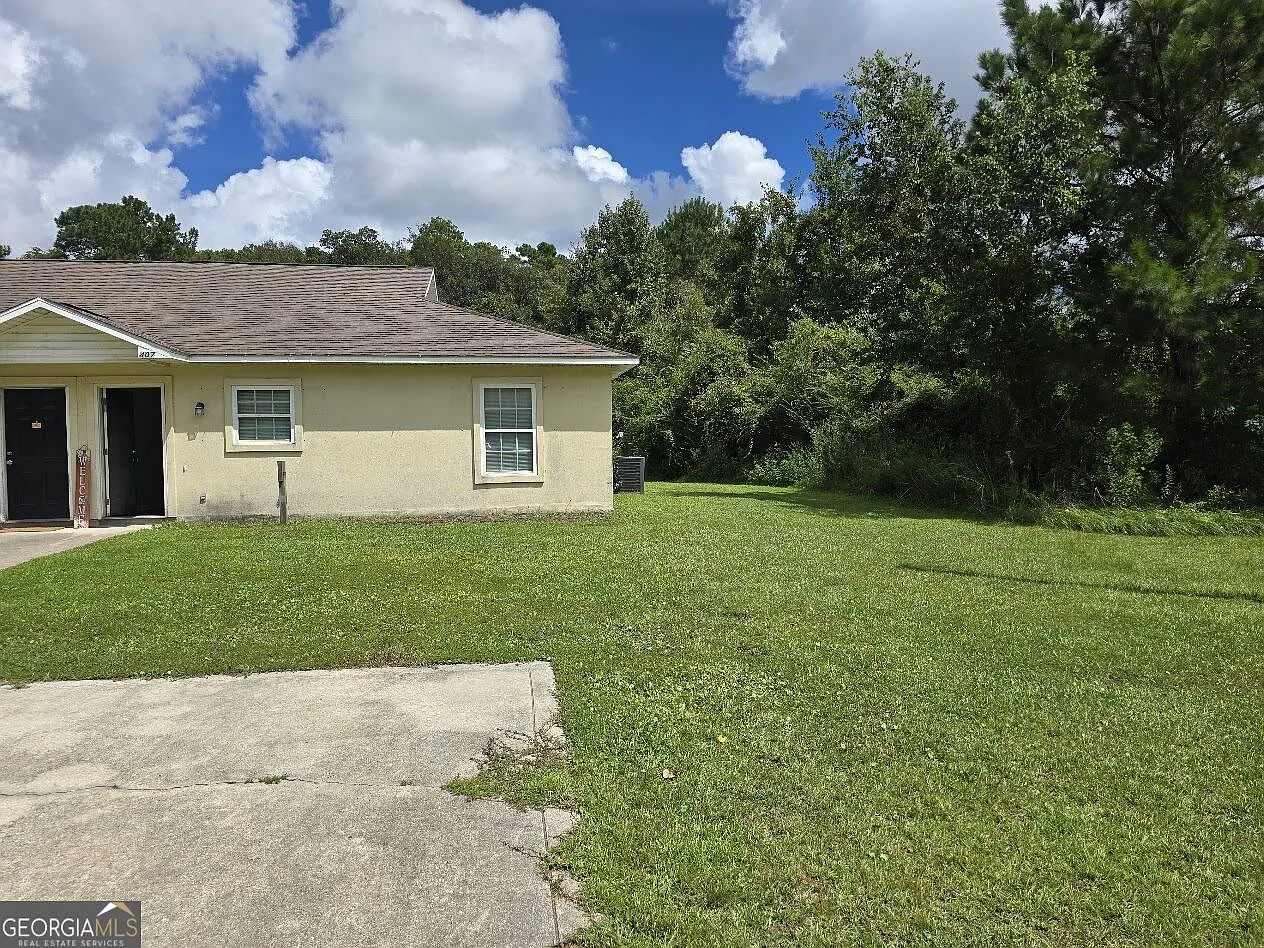 2 bed, 2.0 bath, 1016 sqft, $1,250 — Photo 3