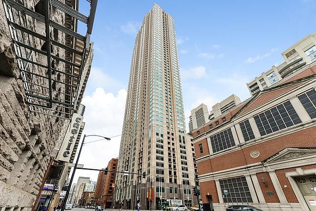 1st image of 33 W Ontario St APT 43A
