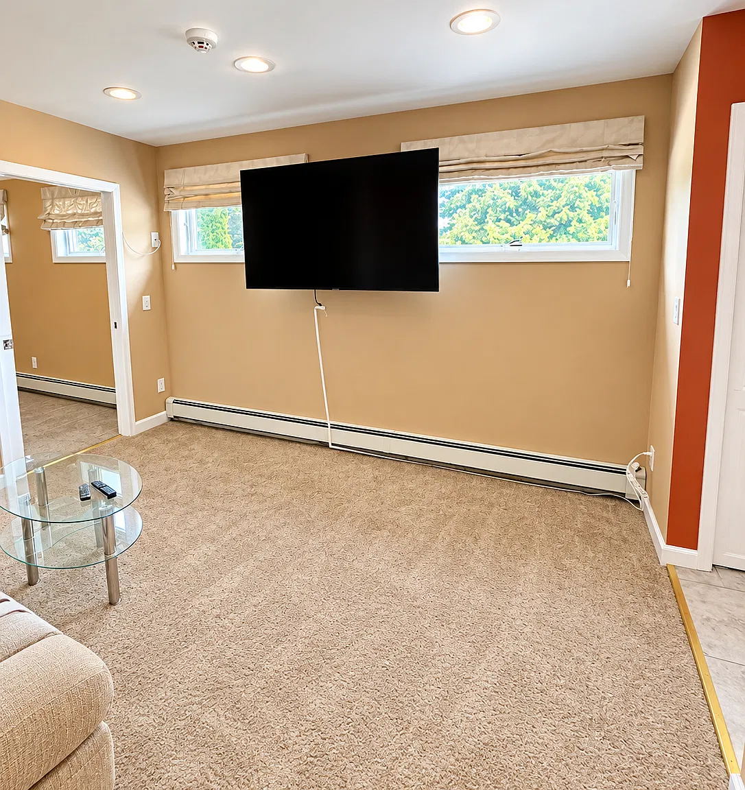 1 bed, $2,700 — Photo 1