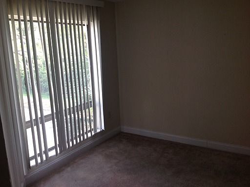 2nd image of 4324 Lakeway Dr