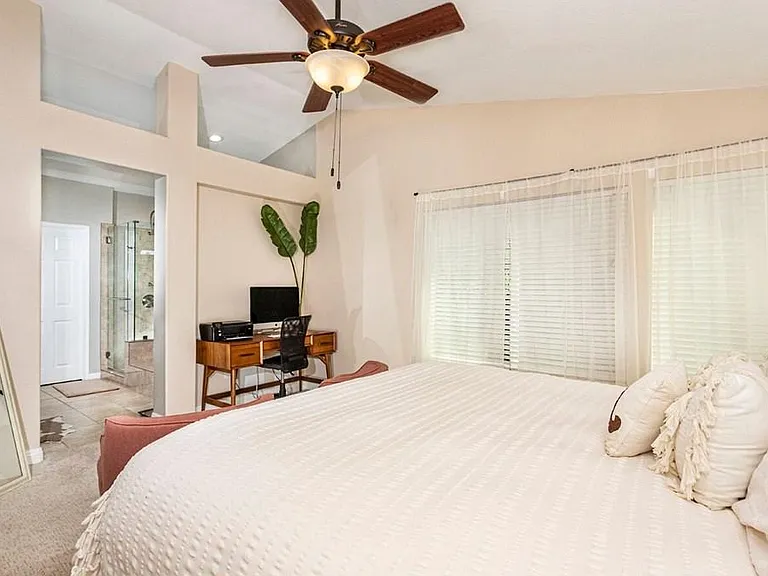 732 Mosaic Cir — Photo 8