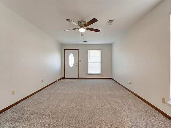 4th image of 2420 N Key Blvd