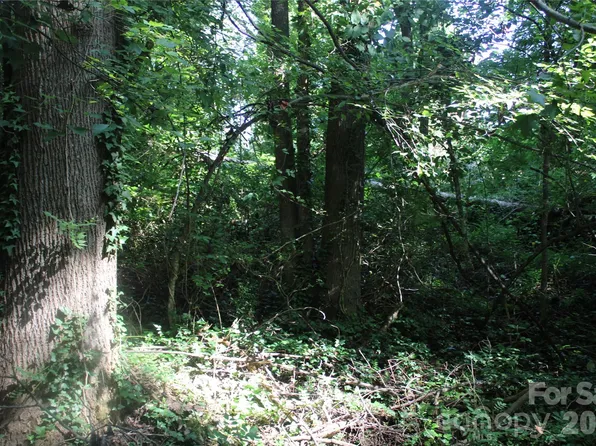 Princess St, Gastonia, NC 28052