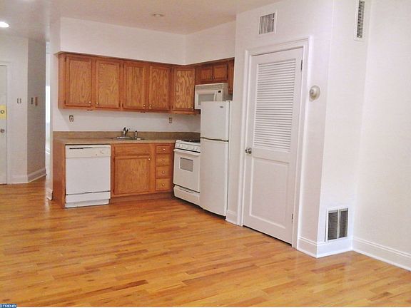4th image of 2814 Poplar St #1