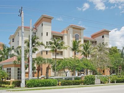 470 Launch Cir #V503, Naples, FL, 34108