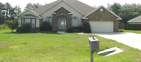 1st image of 145 SW Morning Glory Dr