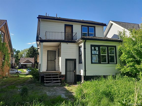 2nd image of 12558 Wilshire Dr