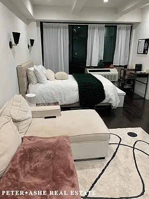 Rented by Peter Ashe | media 1