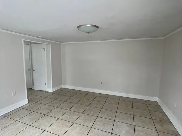7800 Saint Charles Ave, New Orleans, LA