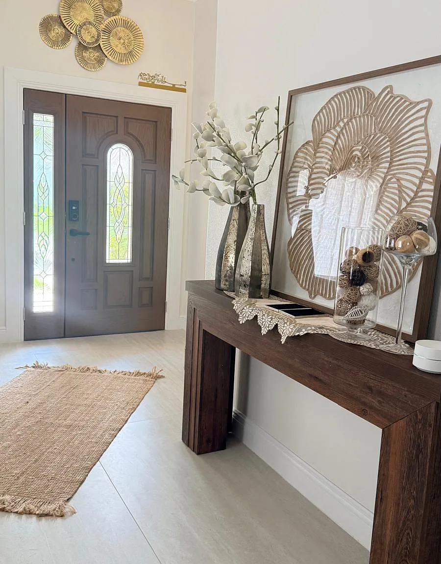 4 bed, 2063 sqft, $3,000 — Photo 1