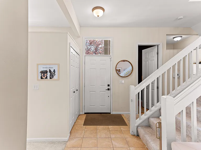 1484 Chapleau Dr — Photo 6