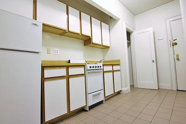 Rented by JK Dansar Corp | media 24