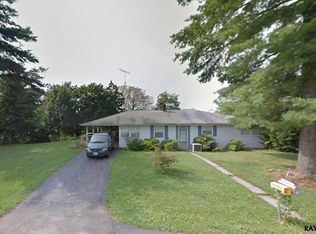 21 Maple Dr, Hanover, PA 17331