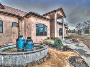 15849 El Camino Robles Rd, Redding, CA 96001