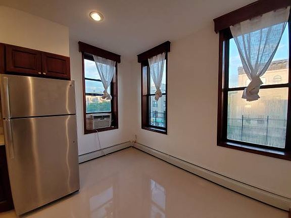 2nd image of 7202 3rd Ave #3R