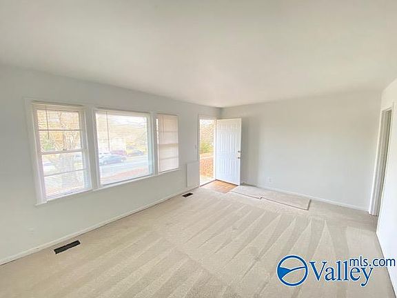 4th image of 2519 Birchfield St NW