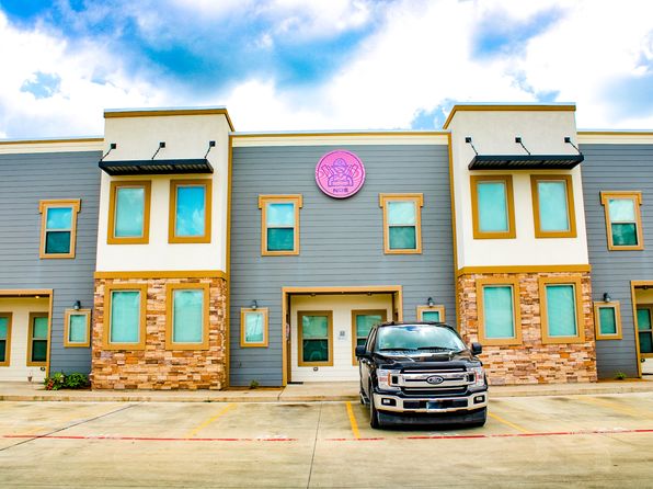 2206 E High Way #D32