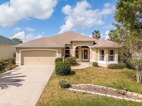 3rd image of 1310 Estrella Ln
