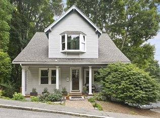 5 Hillside Ave, Wakefield, MA 01880