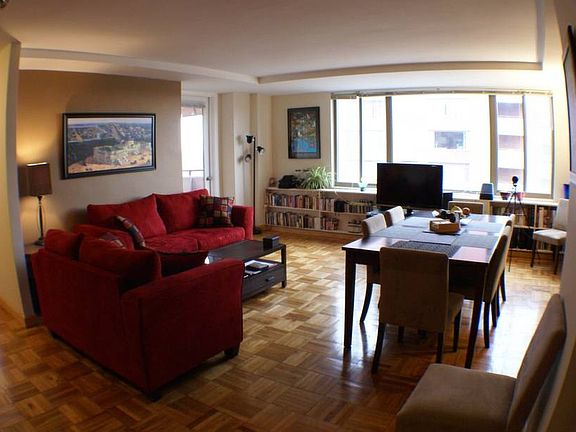 2nd image of 1111 Arlington Blvd APT 742
