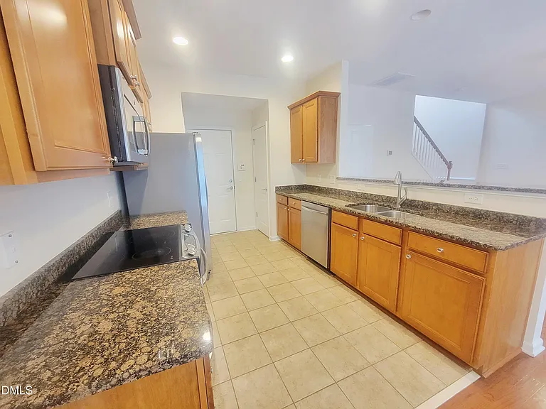 8706 Wild Magnolia Dr — Photo 12