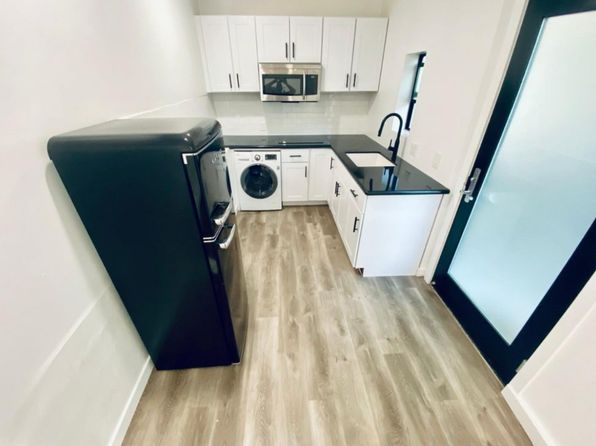 2121 El Roble Ln UNIT B