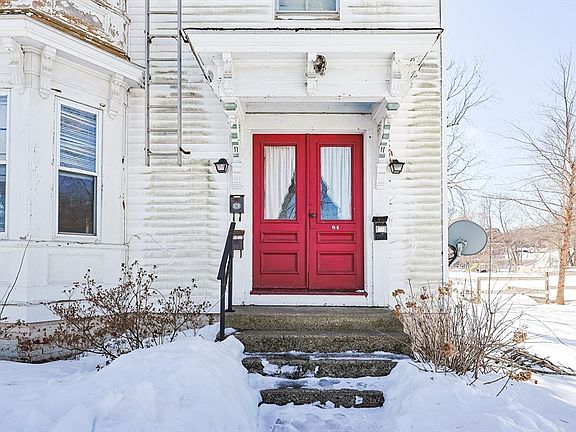 4th image of 84 Barrows St