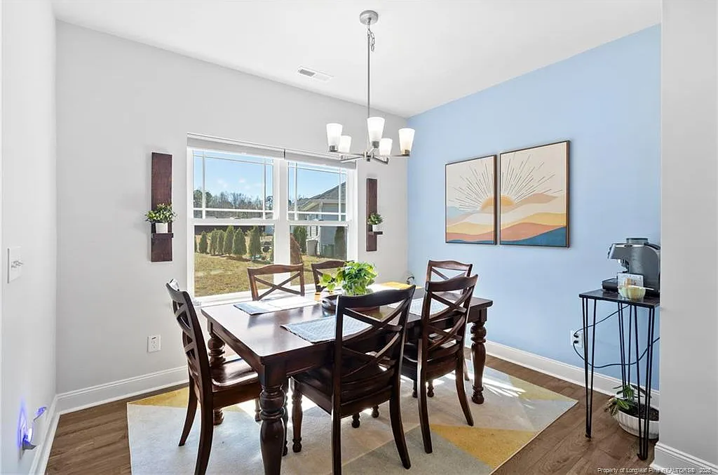 4 bed, 2.0 bath, $2,150 — Photo 4