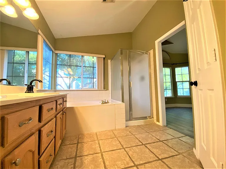 8013 Coral Point Ave — Photo 40