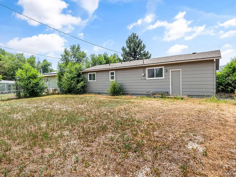 1409 Willshire Dr — Photo 18