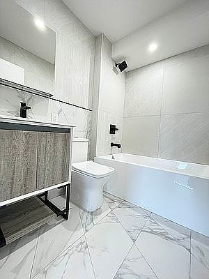 5th image of 180 Underhill Ave #2L