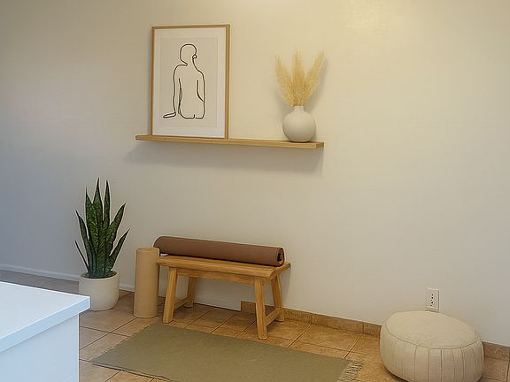 5th image of 5466 E Willard St #5466
