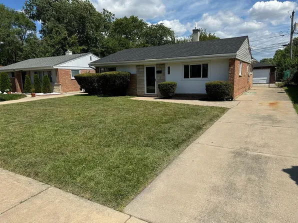 1375 Price Ave, Calumet City, IL 60409