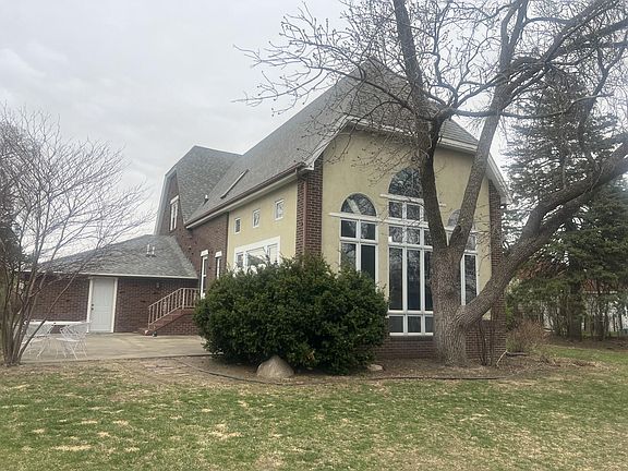2nd image of 1619 Koenigstein Ave