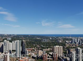 11 Wellesley St W #5913, Toronto, ON M4Y 0G4