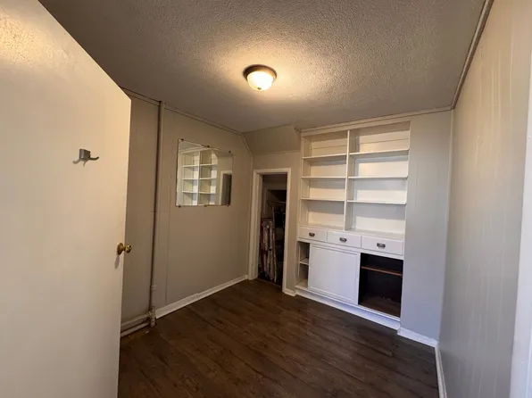 618 S Center Street, 618 S Center St #B, Terre Haute, IN 47807