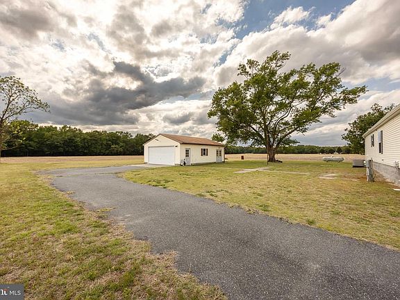 4th image of 4258 Smith Rd