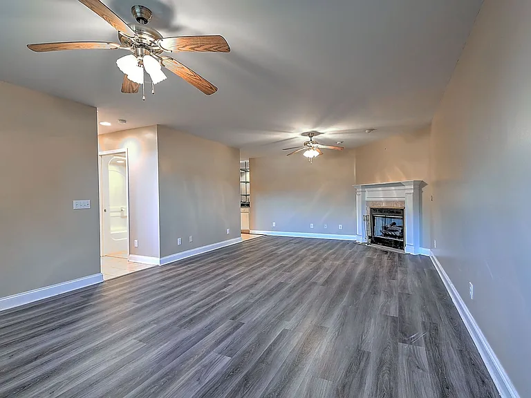 168 Old Mill Ct — Photo 28