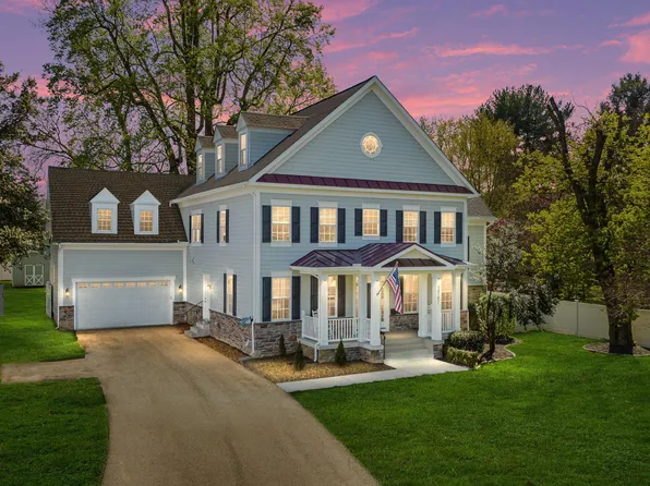 10707 Scott Dr, Fairfax, VA 22030