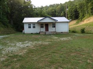 520 Hughes Branch Rd, Cannon, KY 40923