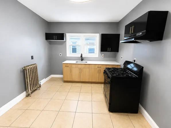 89 Huntington Ter Floor 1, Newark, NJ 07112