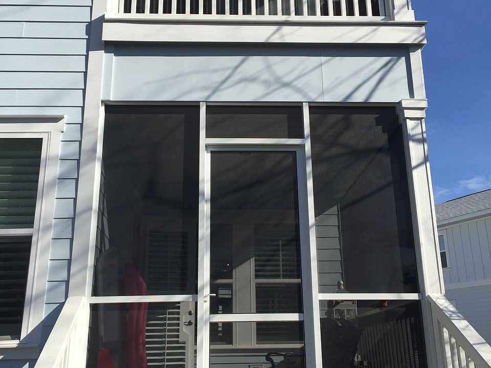 Screened back porches