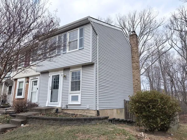 13624 Forest Pond Ct, Centreville, VA 20121