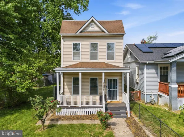 3009 8th St SE, Washington, DC 20032