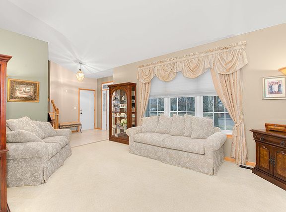 4th image of 11455 S Preakness Dr