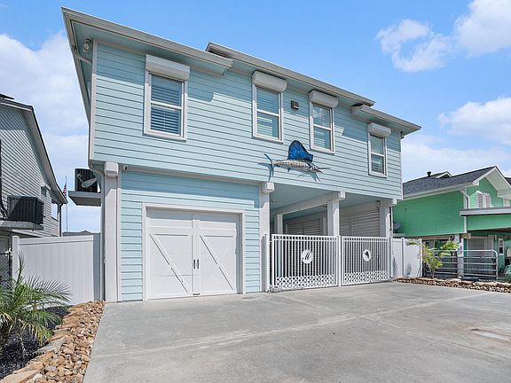 3rd image of 1171 Sailfish St